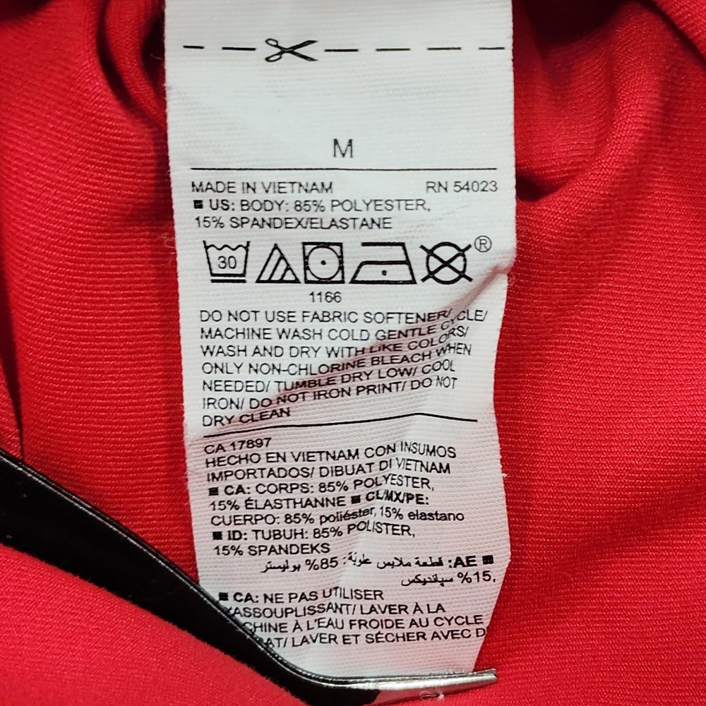 Old Navy Active Leggings Womens M Red Go-Dry Elevate Capri Yoga Workout Gym - Picture 6 of 11